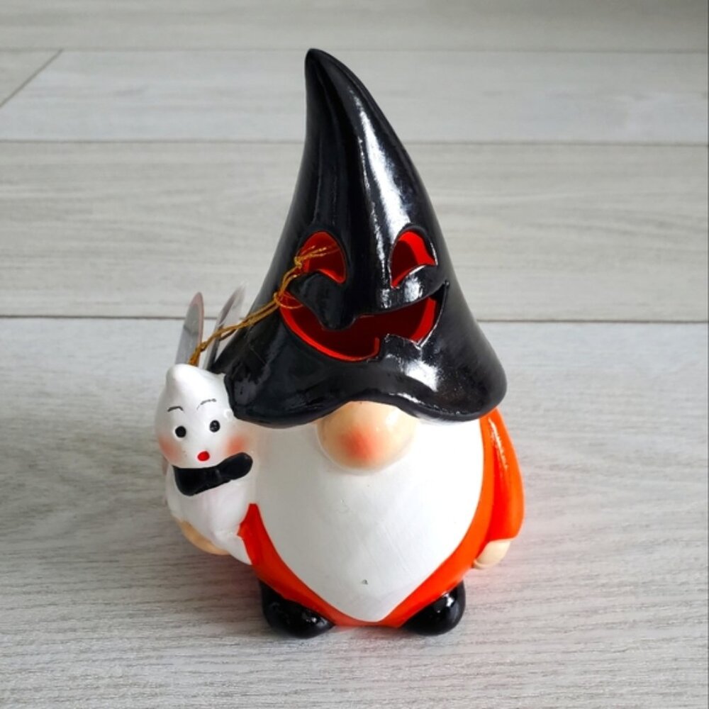 NWT Halloween Gnome Ghost Light Up LED Ceramic Forest Fairy Woodland Night Light